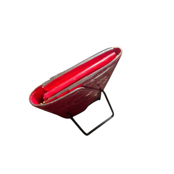 Louis Vuitton Pink Vernis Long Sarah Wallet - Picture 7 of 10